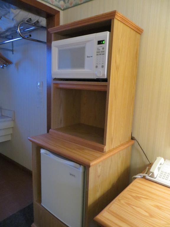 Midtown Western Inn - Kearney Bagian luar foto