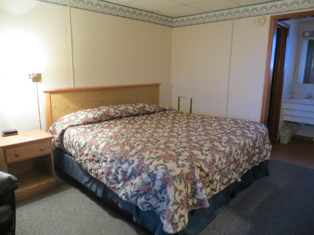 Midtown Western Inn - Kearney Ruang foto