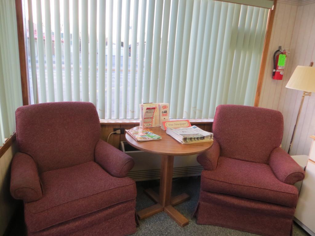 Midtown Western Inn - Kearney Bagian luar foto